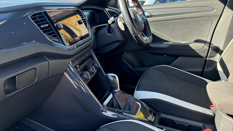 Volkswagen T-Roc 2.0 TDI SEL 5dr DSG Diesel Hatchback